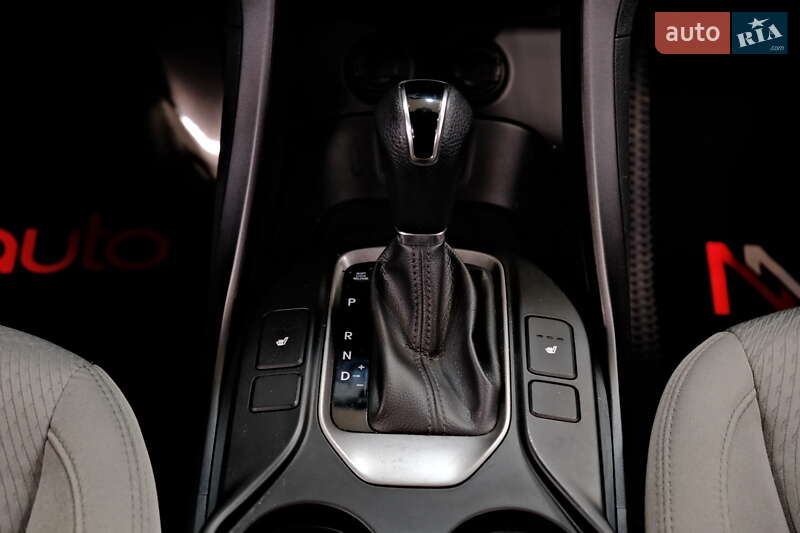 Внедорожник / Кроссовер Hyundai Santa FE 2019 в Одессе