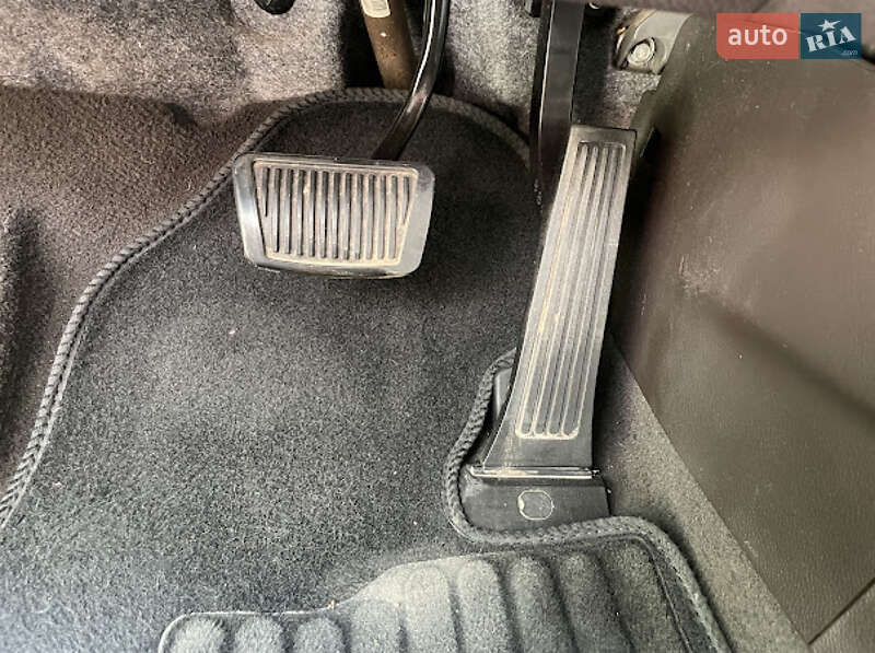 Позашляховик / Кросовер Hyundai Santa FE 2015 в Тетієві