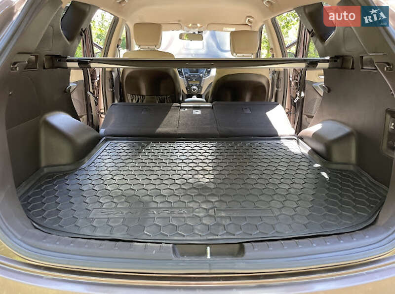 Позашляховик / Кросовер Hyundai Santa FE 2015 в Тетієві