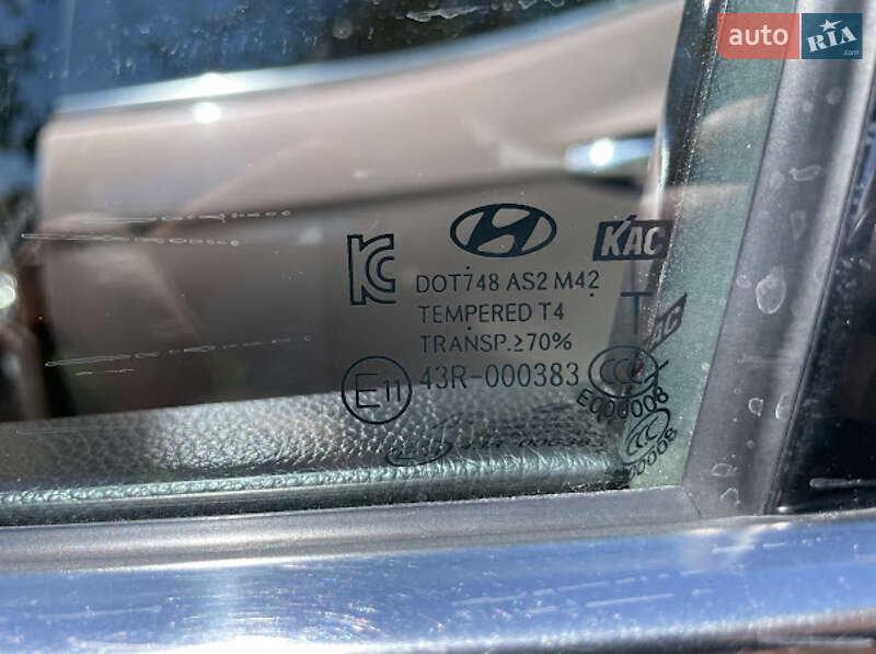 Позашляховик / Кросовер Hyundai Santa FE 2015 в Тетієві