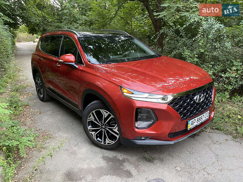 Позашляховик / Кросовер Hyundai Santa FE 2019 в Дніпрі