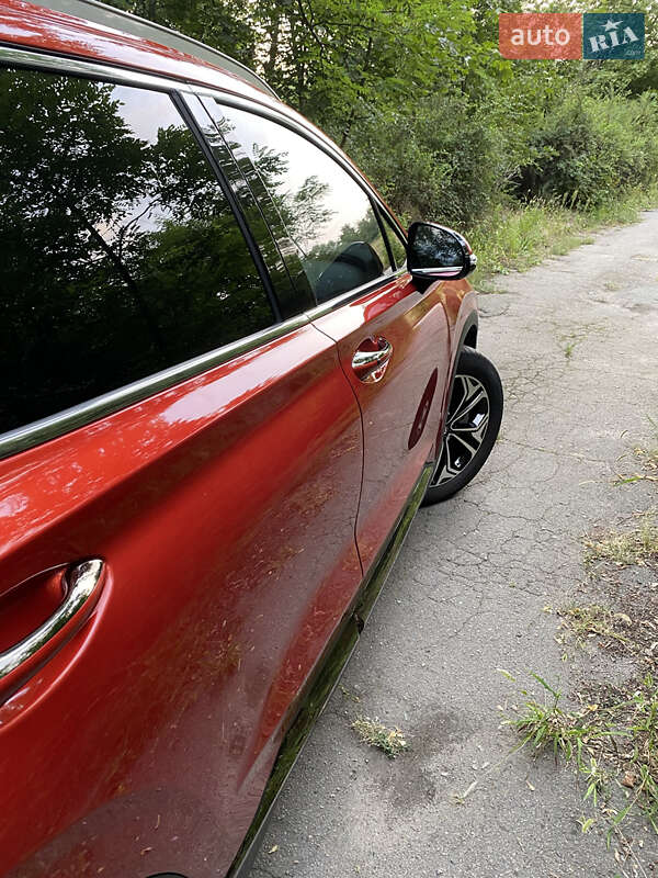 Позашляховик / Кросовер Hyundai Santa FE 2019 в Дніпрі