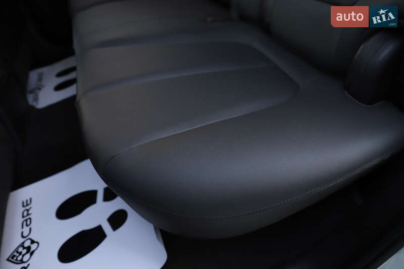 Позашляховик / Кросовер Hyundai Santa FE 2011 в Дрогобичі