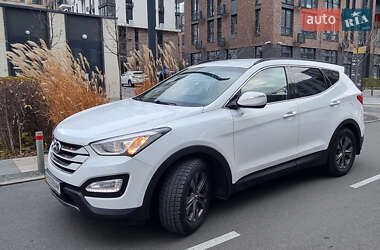 Внедорожник / Кроссовер Hyundai Santa FE 2012 в Киеве