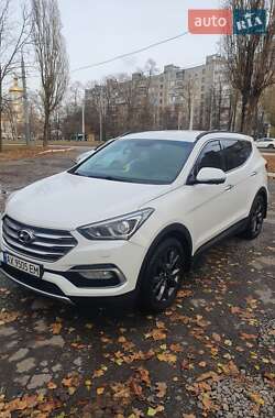 Позашляховик / Кросовер Hyundai Santa FE 2016 в Харкові