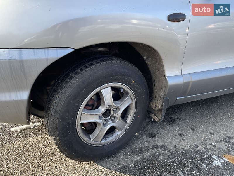 Позашляховик / Кросовер Hyundai Santa FE 2002 в Києві