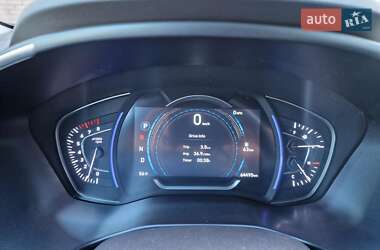 Внедорожник / Кроссовер Hyundai Santa FE 2019 в 