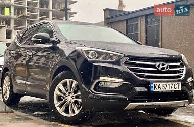 Внедорожник / Кроссовер Hyundai Santa FE 2016 в Киеве