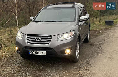 Позашляховик / Кросовер Hyundai Santa FE 2010 в Рівному