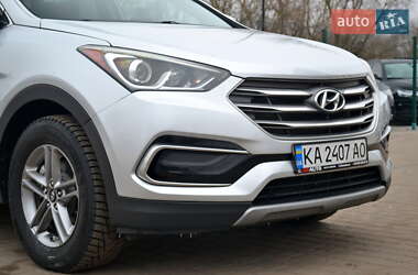 Внедорожник / Кроссовер Hyundai Santa FE 2016 в Бердичеве