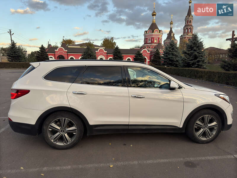 Внедорожник / Кроссовер Hyundai Santa FE 2014 в Днепре