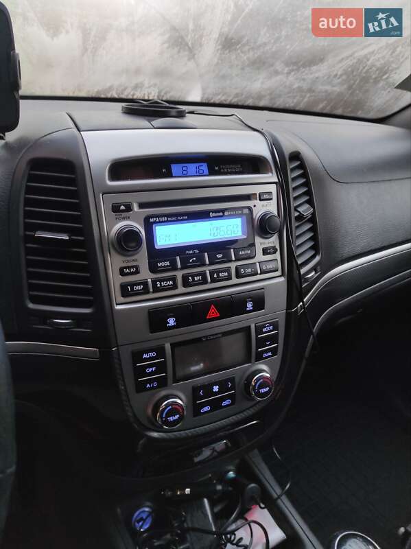 Позашляховик / Кросовер Hyundai Santa FE 2010 в Сарнах фото 8 Позашляховик / Кросовер Hyundai Santa FE 2010 в Сарнах