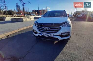 Позашляховик / Кросовер Hyundai Santa FE 2017 в Миколаєві