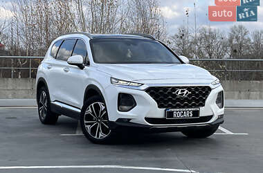 Внедорожник / Кроссовер Hyundai Santa FE 2019 в Киеве