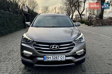 Позашляховик / Кросовер Hyundai Santa FE 2016 в Одесі