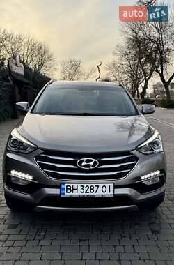 Позашляховик / Кросовер Hyundai Santa FE 2016 в Одесі