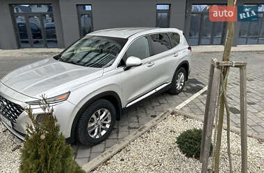 Внедорожник / Кроссовер Hyundai Santa FE 2019 в 