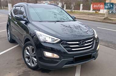 Внедорожник / Кроссовер Hyundai Santa FE 2013 в 