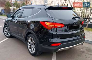 Внедорожник / Кроссовер Hyundai Santa FE 2013 в 