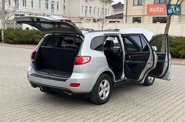 Внедорожник / Кроссовер Hyundai Santa FE 2008 в 