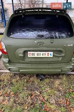 Позашляховик / Кросовер Hyundai Santa FE 2004 в 