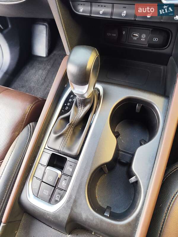 Внедорожник / Кроссовер Hyundai Santa FE 2018 в Житомире