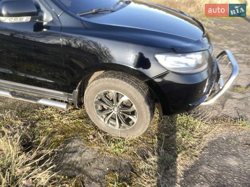 Внедорожник / Кроссовер Hyundai Santa FE 2008 в Лохвице