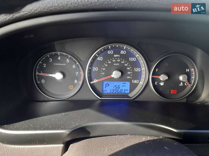Внедорожник / Кроссовер Hyundai Santa FE 2010 в Дрогобыче фото 5 Внедорожник / Кроссовер Hyundai Santa FE 2010 в Дрогобыче