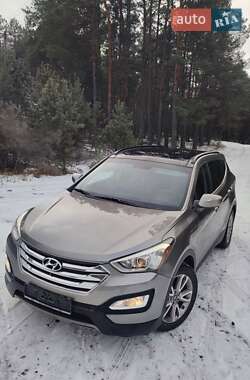 Внедорожник / Кроссовер Hyundai Santa FE 2015 в Березному