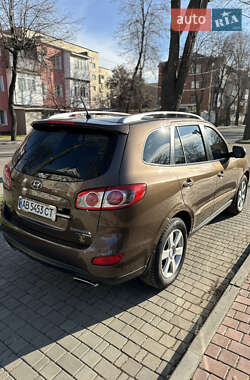 Внедорожник / Кроссовер Hyundai Santa FE 2011 в Могилев-Подольске