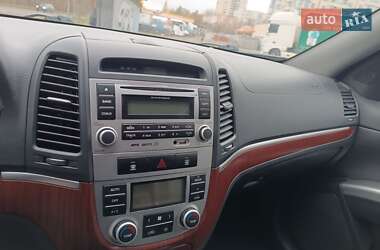 Позашляховик / Кросовер Hyundai Santa FE 2009 в Луцьку