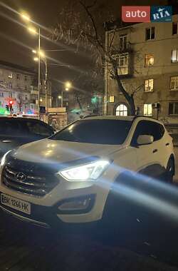 Внедорожник / Кроссовер Hyundai Santa FE 2014 в Киеве