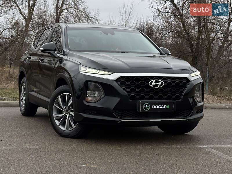 Внедорожник / Кроссовер Hyundai Santa FE 2018 в Киеве