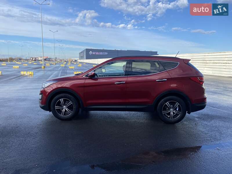 Внедорожник / Кроссовер Hyundai Santa FE 2015 в Львове