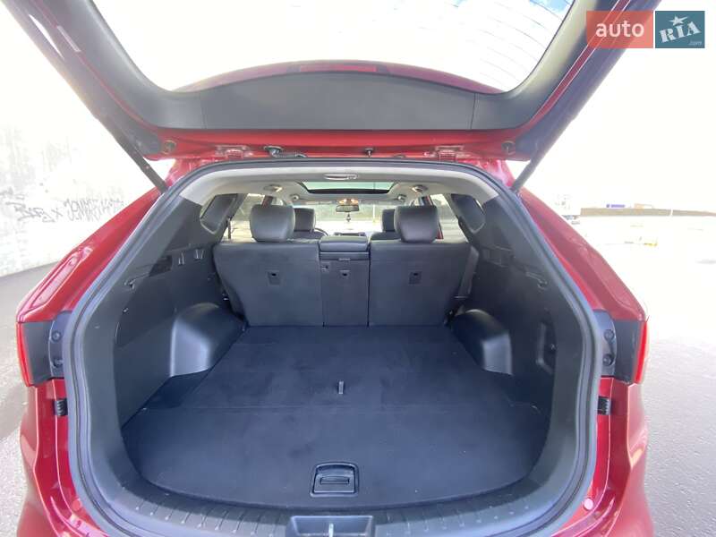 Внедорожник / Кроссовер Hyundai Santa FE 2015 в Львове