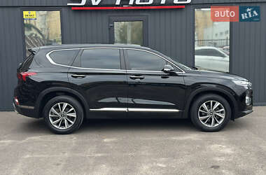 Позашляховик / Кросовер Hyundai Santa FE 2020 в 