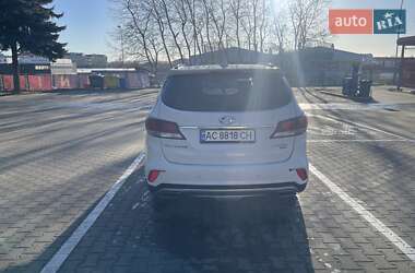Внедорожник / Кроссовер Hyundai Santa FE 2015 в 