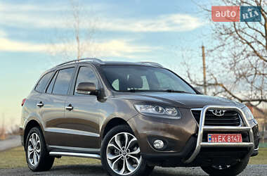 Внедорожник / Кроссовер Hyundai Santa FE 2011 в Луцке