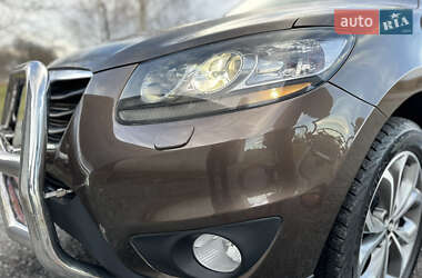 Внедорожник / Кроссовер Hyundai Santa FE 2011 в Луцке