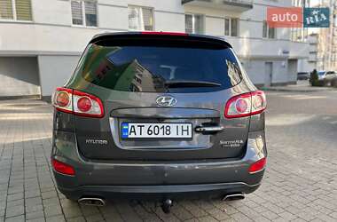 Внедорожник / Кроссовер Hyundai Santa FE 2010 в Ивано-Франковске