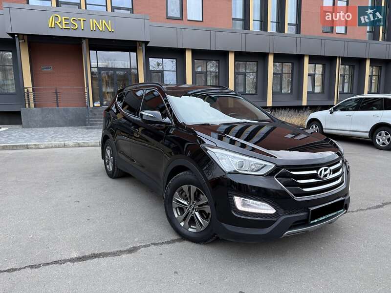 Позашляховик / Кросовер Hyundai Santa FE 2014 в Черкасах