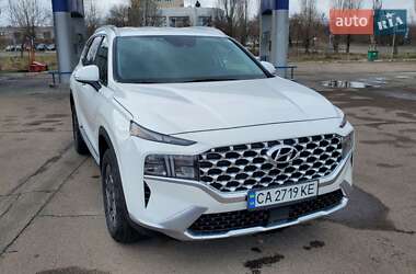 Внедорожник / Кроссовер Hyundai Santa FE 2022 в 