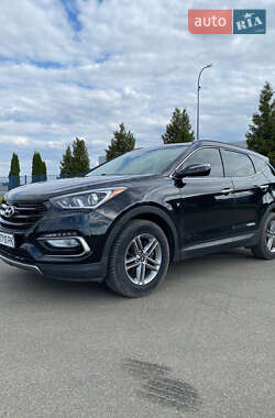 Внедорожник / Кроссовер Hyundai Santa FE 2016 в Яготине