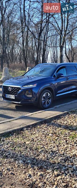 Внедорожник / Кроссовер Hyundai Santa FE 2018 в Одессе