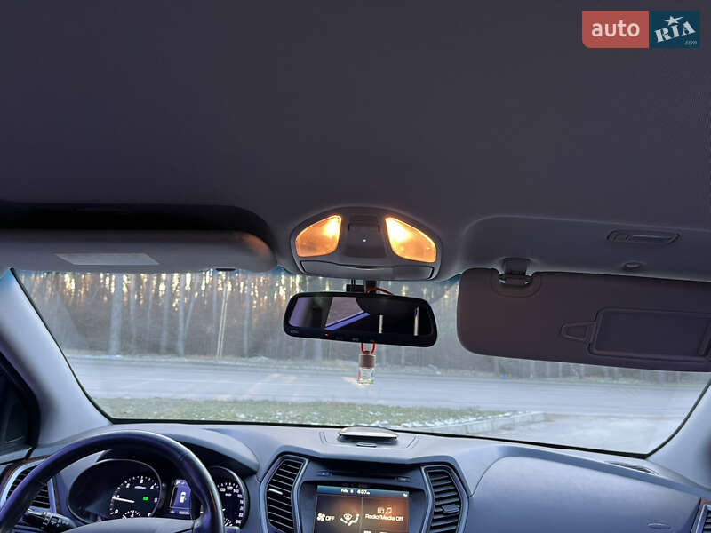 Внедорожник / Кроссовер Hyundai Santa FE 2015 в Кропивницком