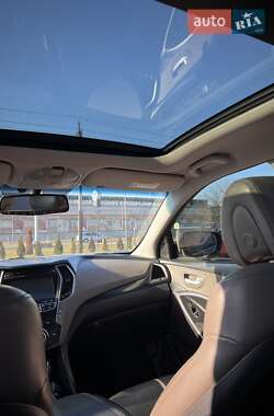 Внедорожник / Кроссовер Hyundai Santa FE 2014 в 