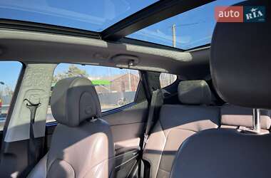 Внедорожник / Кроссовер Hyundai Santa FE 2014 в 