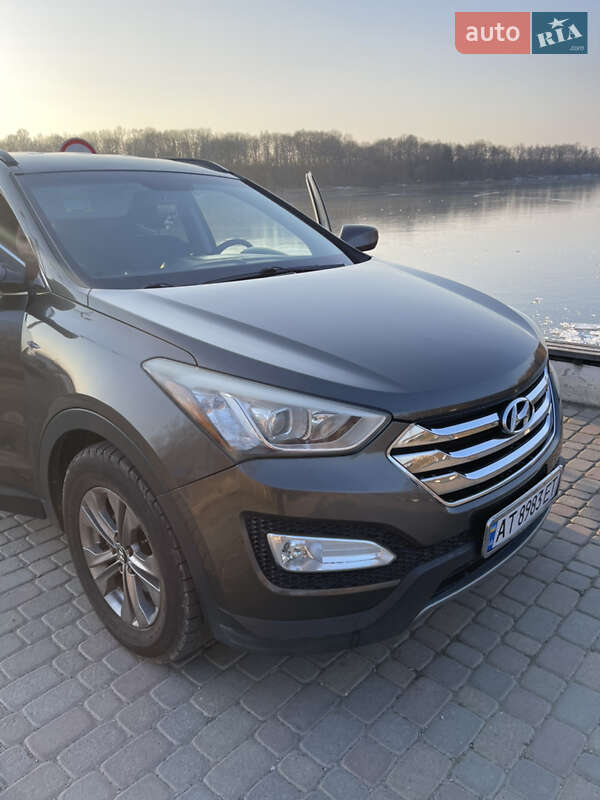 Внедорожник / Кроссовер Hyundai Santa FE 2012 в Тлумаче