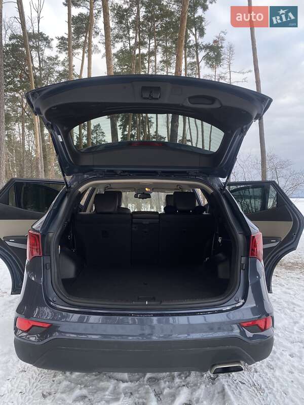 Позашляховик / Кросовер Hyundai Santa FE 2017 в Києві