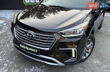 Внедорожник / Кроссовер Hyundai Santa FE 2015 в 